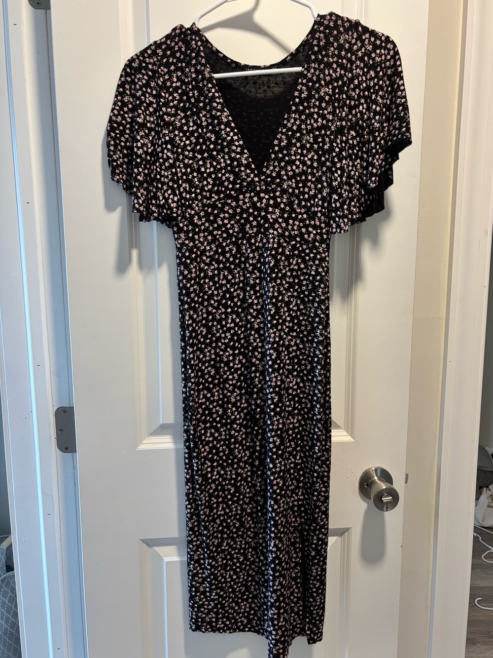 Black Floral V-Neck Midi Dress with Flutter Sleeves